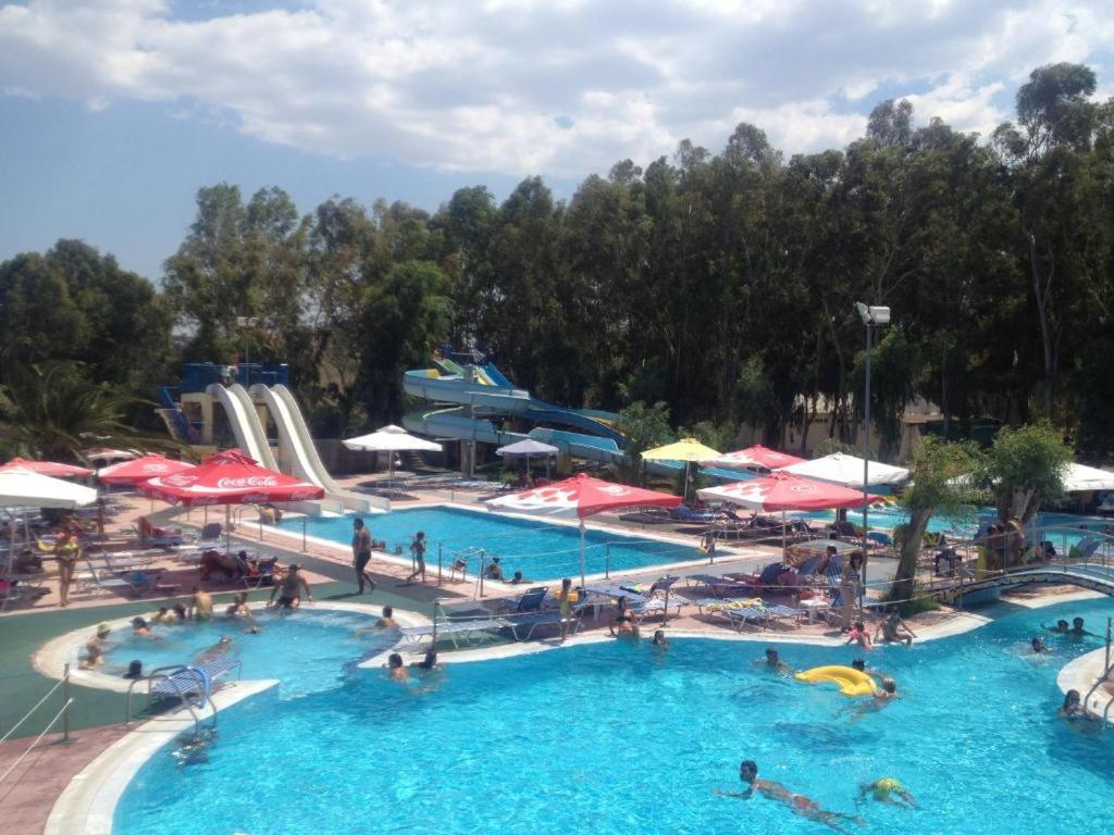 Camping Golden Sunset Alissos Bagian luar foto